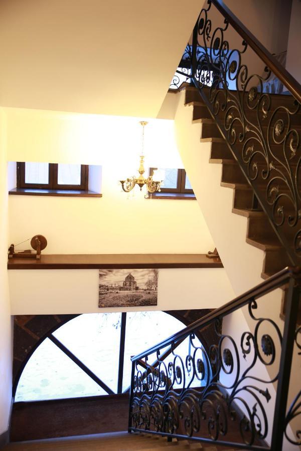קארס Cheltikov Hotel מראה חיצוני תמונה